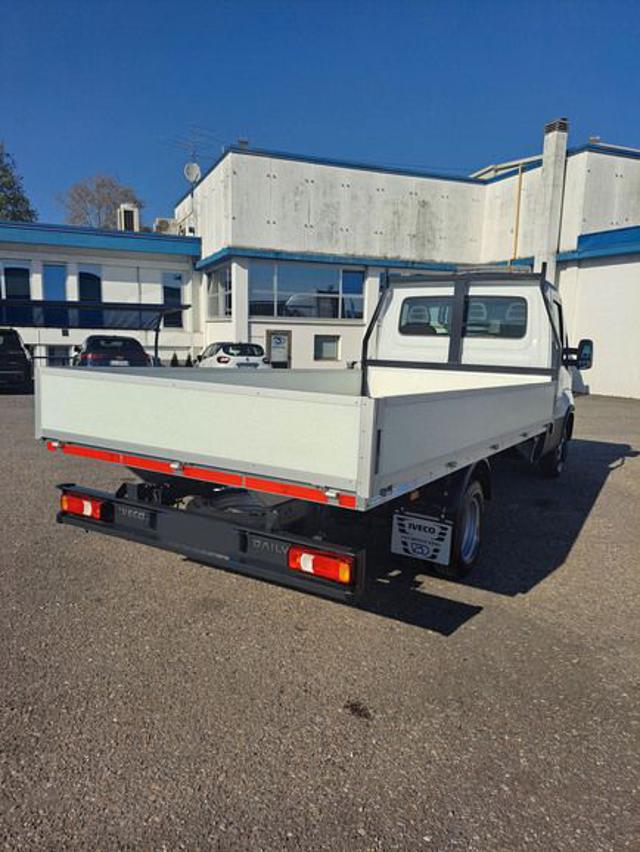 IVECO Daily usata, con Autoradio