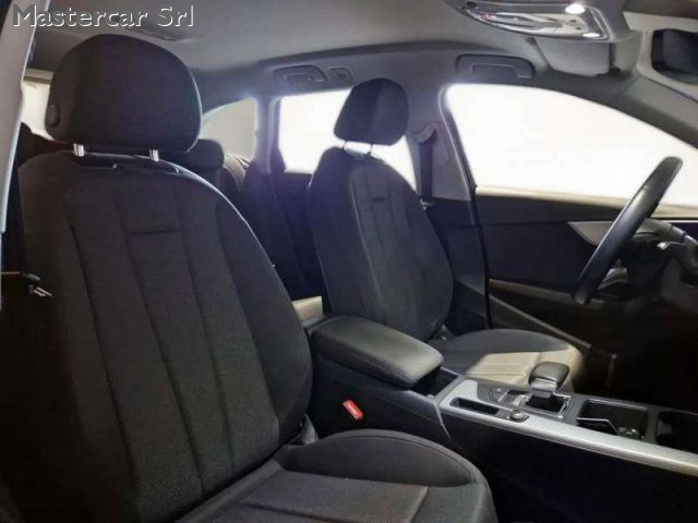 AUDI A4 usata, con Autoradio