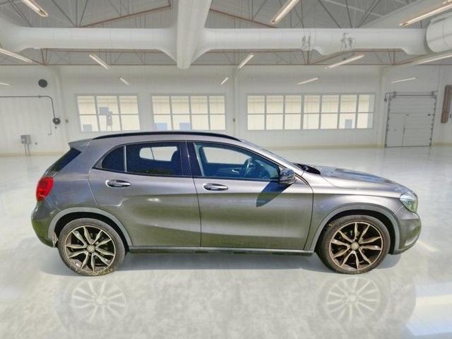 MERCEDES-BENZ GLA 200 usata, con Boardcomputer