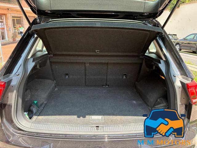 VOLKSWAGEN Tiguan usata, con Touch screen
