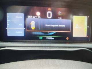 JEEP Avenger usata, con Autoradio