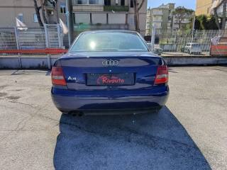 AUDI A4 usata, con Airbag Passeggero