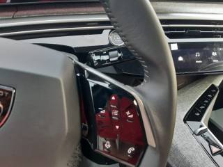 PEUGEOT 3008 usata, con USB
