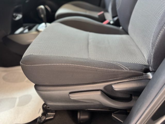 TOYOTA Yaris usata, con Servosterzo