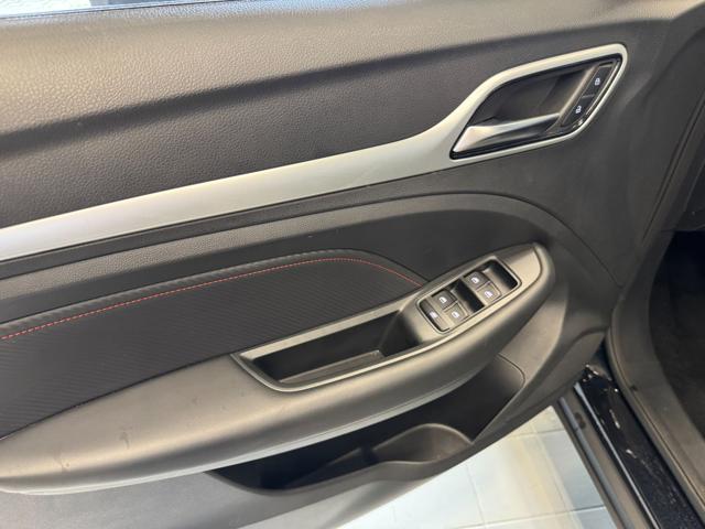 MG ZS usata, con Climatizzatore