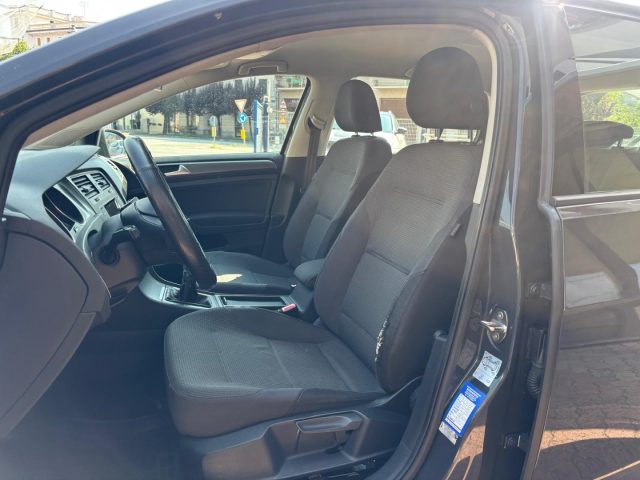 VOLKSWAGEN Golf usata, con Climatizzatore