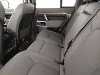 LAND ROVER Defender usata, con Climatizzatore