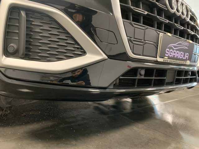 AUDI Q2 usata, con USB