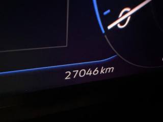 VOLKSWAGEN T-Roc usata, con USB