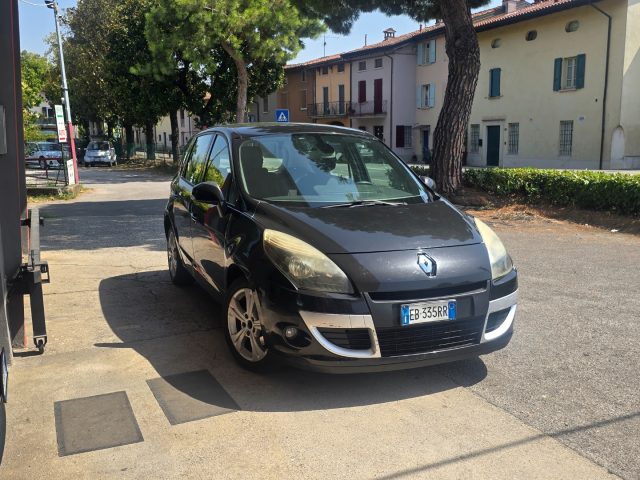 RENAULT Scenic usata, con Cruise Control