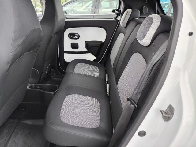 RENAULT Twingo usata 7