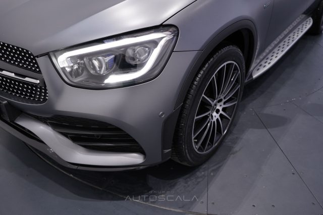 MERCEDES-BENZ GLC 300 usata, con Fari bi-xeno