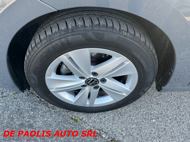 VOLKSWAGEN Golf usata, con Autoradio digitale