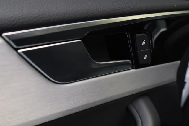 AUDI A5 usata, con Fari LED