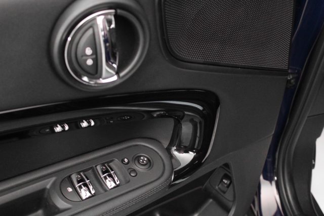 MINI Countryman usata, con Fendinebbia