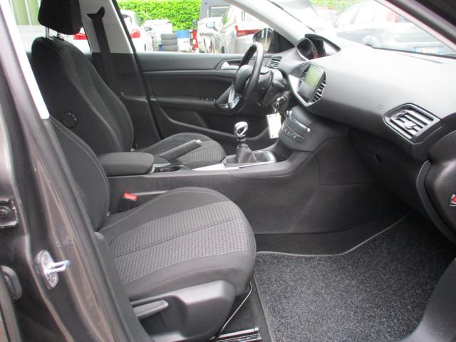 PEUGEOT 308 usata, con Servosterzo