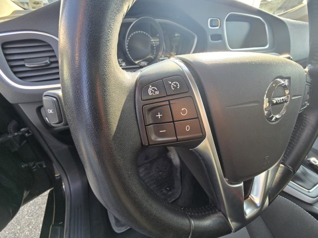 VOLVO V40 usata, con Cronologia tagliandi