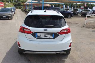 FORD Fiesta usata, con Autoradio
