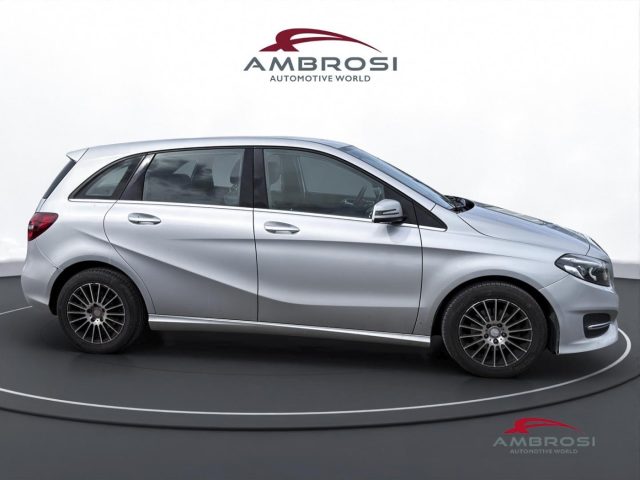 MERCEDES-BENZ B 180 usata 4
