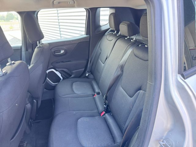 JEEP Renegade usata, con USB
