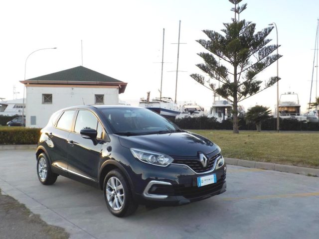 RENAULT Captur usata, con ABS