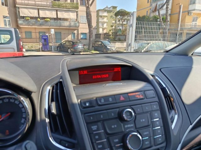 OPEL Zafira Tourer usata, con Controllo trazione
