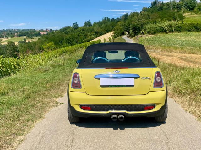 MINI Cabrio usata 18