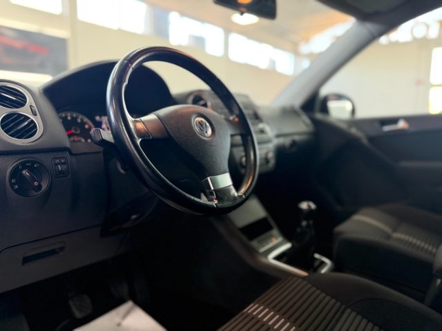 VOLKSWAGEN Tiguan usata, con Lettore CD