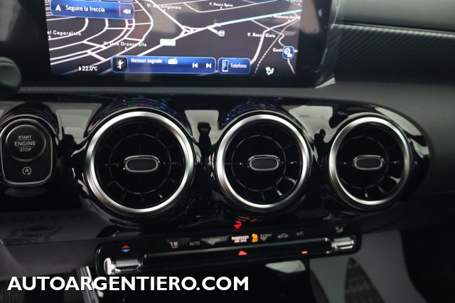 MERCEDES-BENZ A 180 usata, con Sedili riscaldati