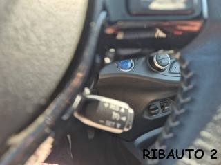 TOYOTA Yaris usata, con Airbag laterali
