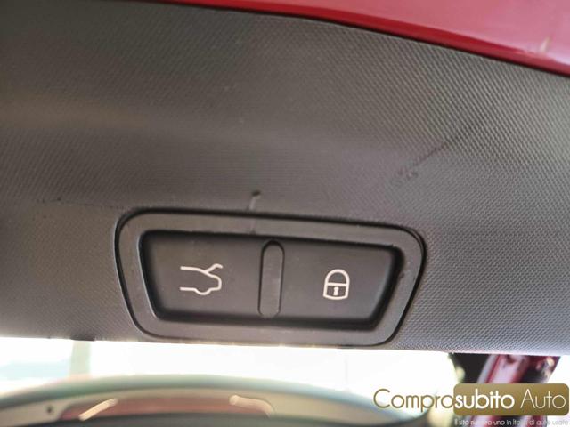 ALFA ROMEO Stelvio usata, con Specchietti laterali elettrici