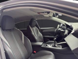 PEUGEOT 308 usata, con Controllo elettronico della corsia