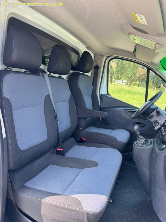 OPEL Vivaro usata, con Vivavoce