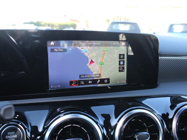 MERCEDES-BENZ A 250 usata, con Controllo elettronico della corsia