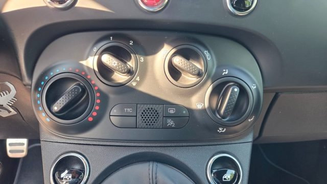 ABARTH 695 usata, con Vetri oscurati