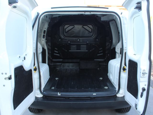 FIAT Fiorino usata 21