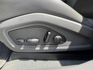 PORSCHE Taycan usata, con Lettore CD