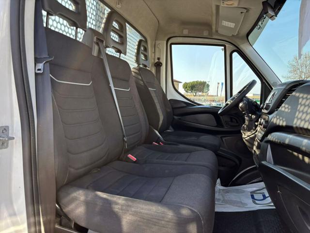 IVECO Daily usata, con Volante multifunzione