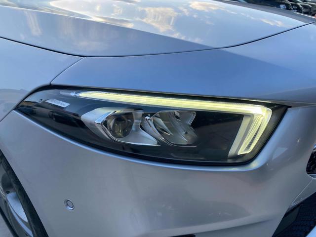 MERCEDES-BENZ A 180 usata, con Leve al volante