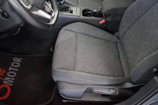 VOLKSWAGEN Golf usata, con Specchietti laterali elettrici
