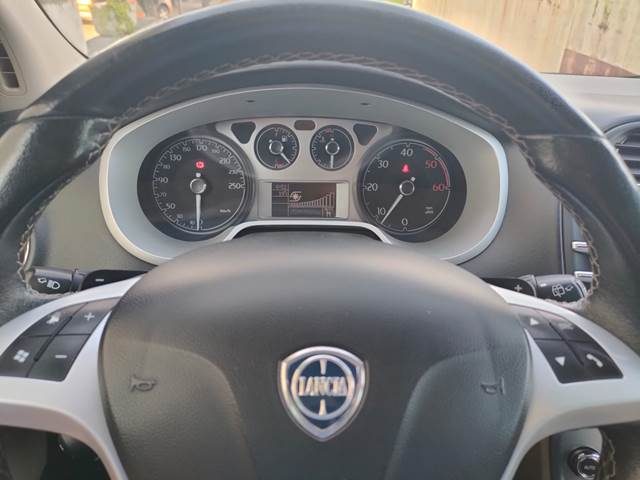 LANCIA Delta usata, con Climatizzatore