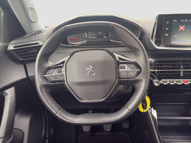 PEUGEOT 2008 usata 11