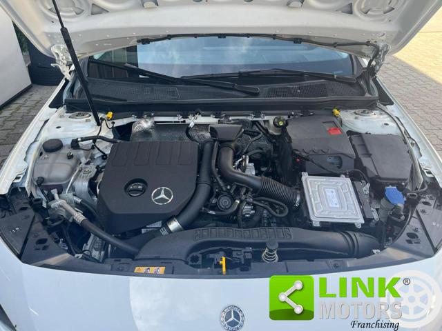 MERCEDES-BENZ A 200 usata, con Fari LED