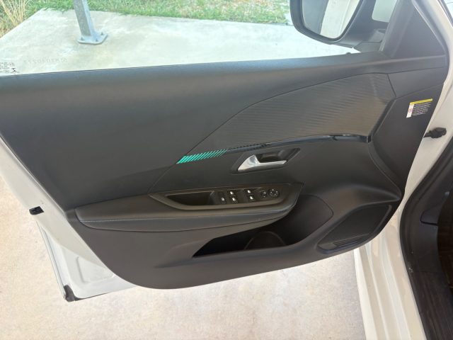 PEUGEOT 208 usata, con Park Distance Control
