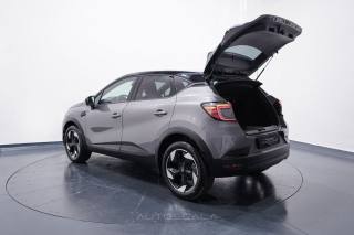 RENAULT Captur usata, con Telecamera per parcheggio assistito