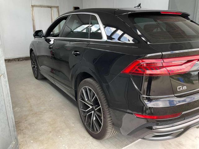 AUDI Q8 usata, con Cerchi in lega