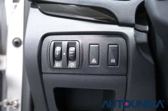 RENAULT Scenic usata 33