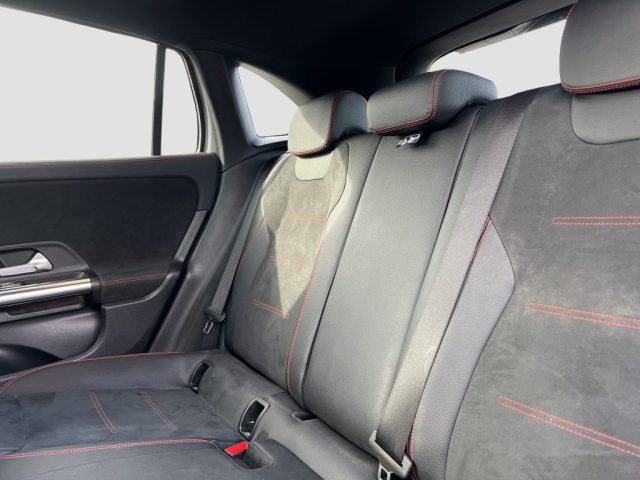 MERCEDES-BENZ CLA usata 10
