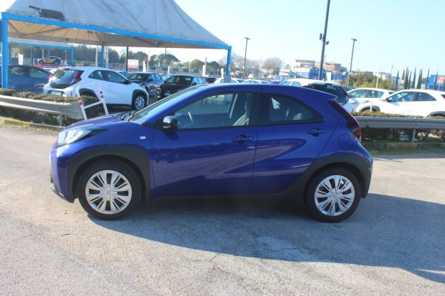 TOYOTA Aygo X usata, con Autoradio