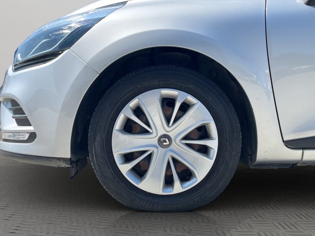 RENAULT Clio usata 15
